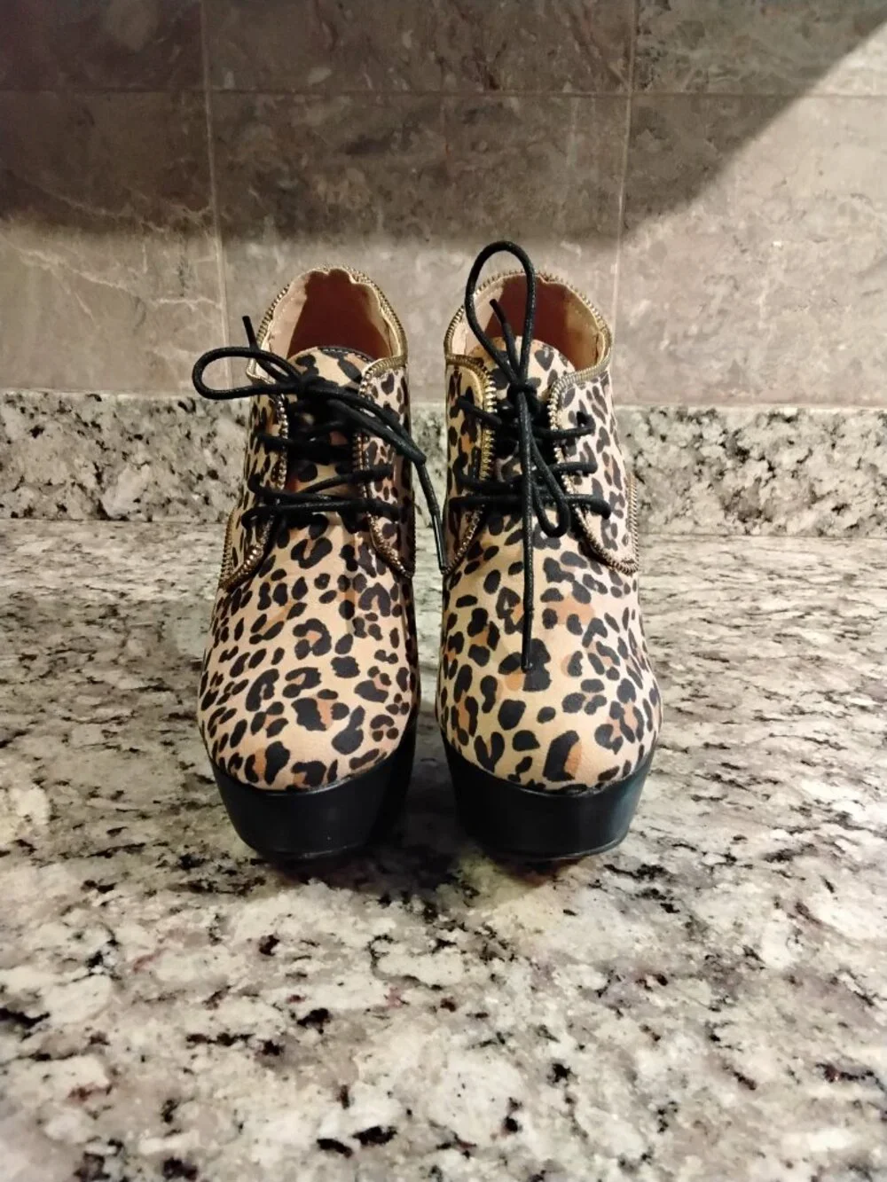 Madison By Shoe Dazzle Leopard Print Stiletto Ankle Booties Size 6.5 #343